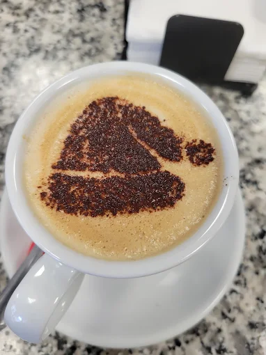 Café y bocadillo